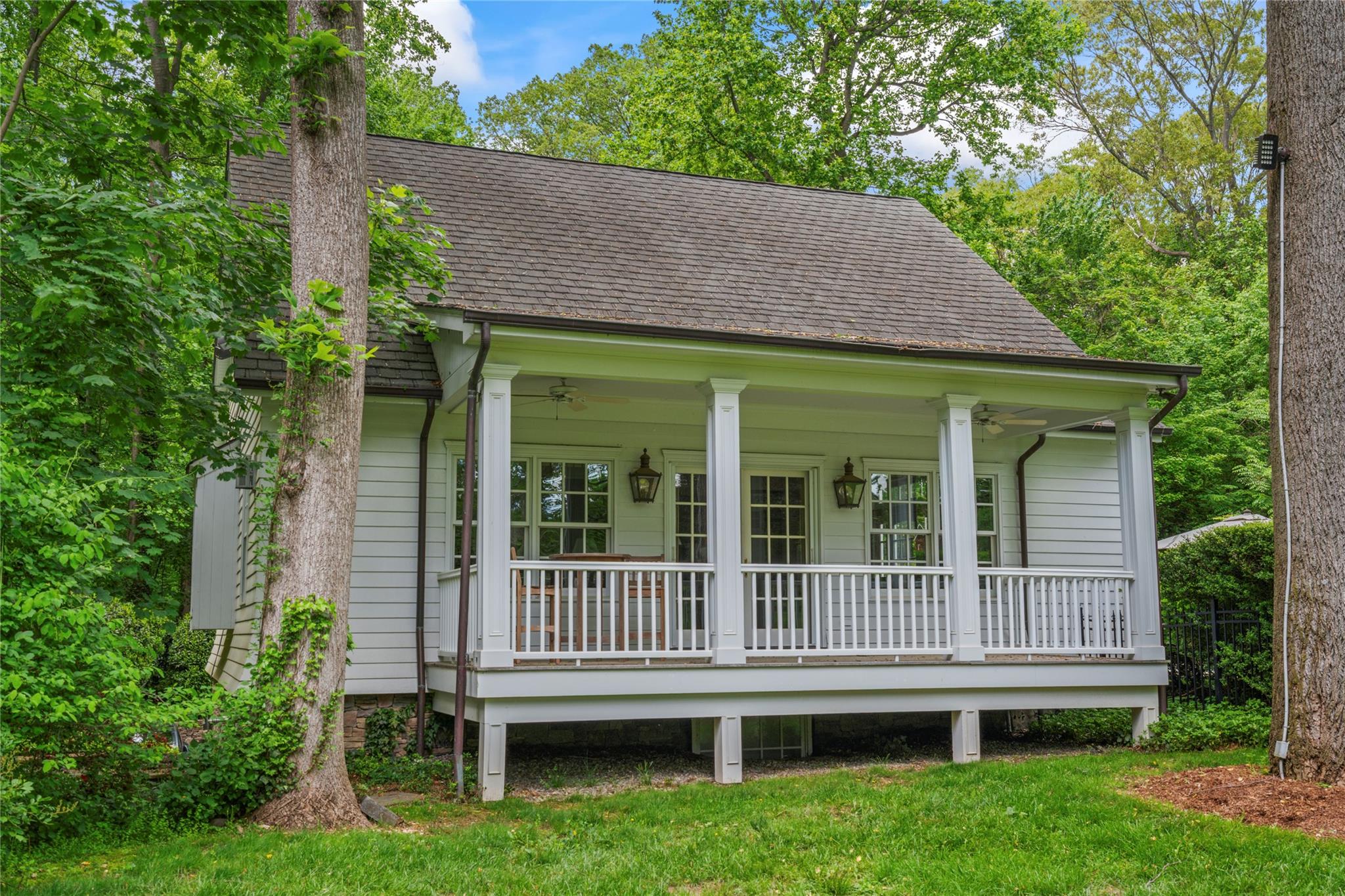 161 Piping Rock Road, Locust Valley, New York image 43