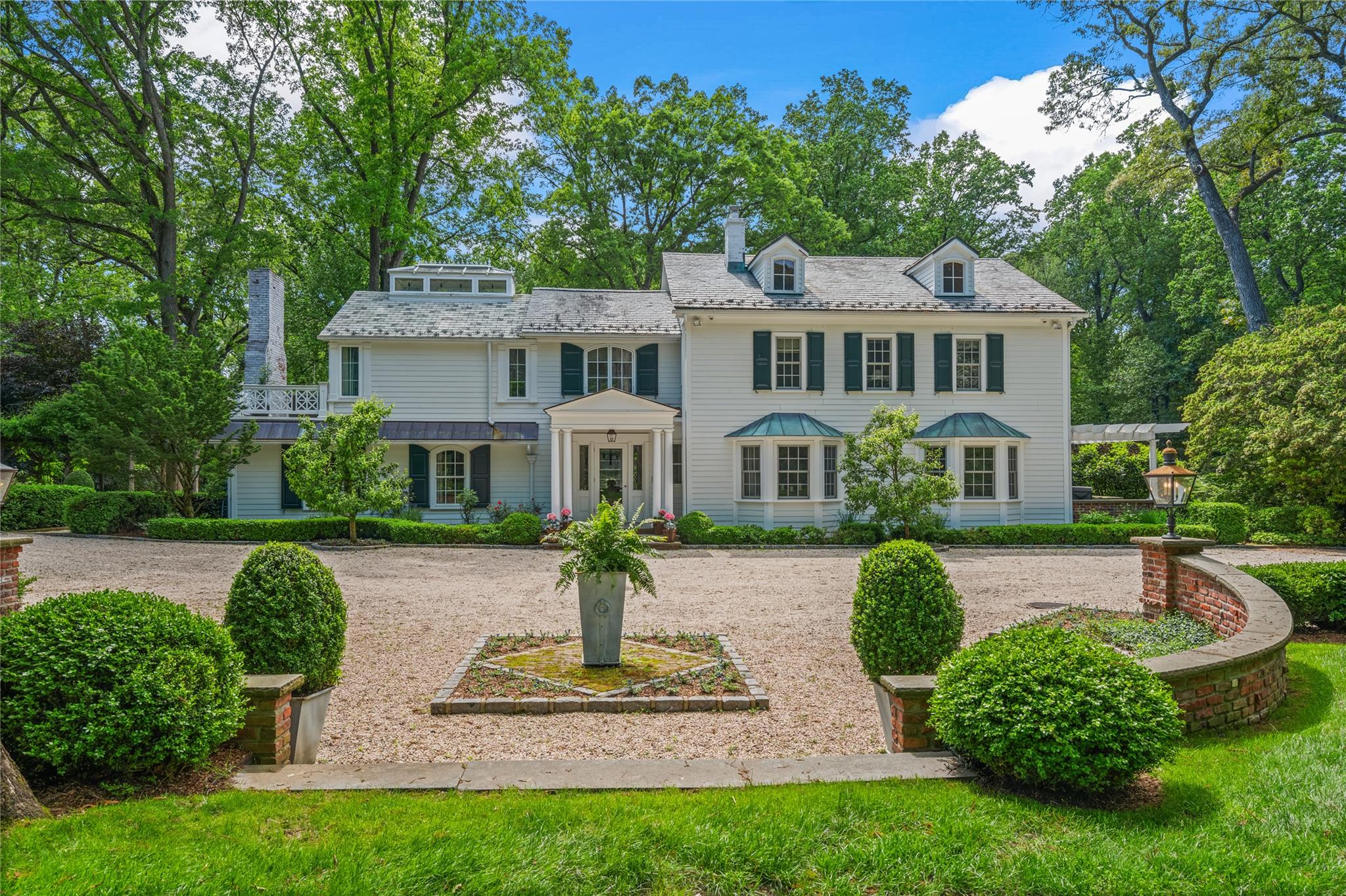 161 Piping Rock Road, Locust Valley, New York image 1