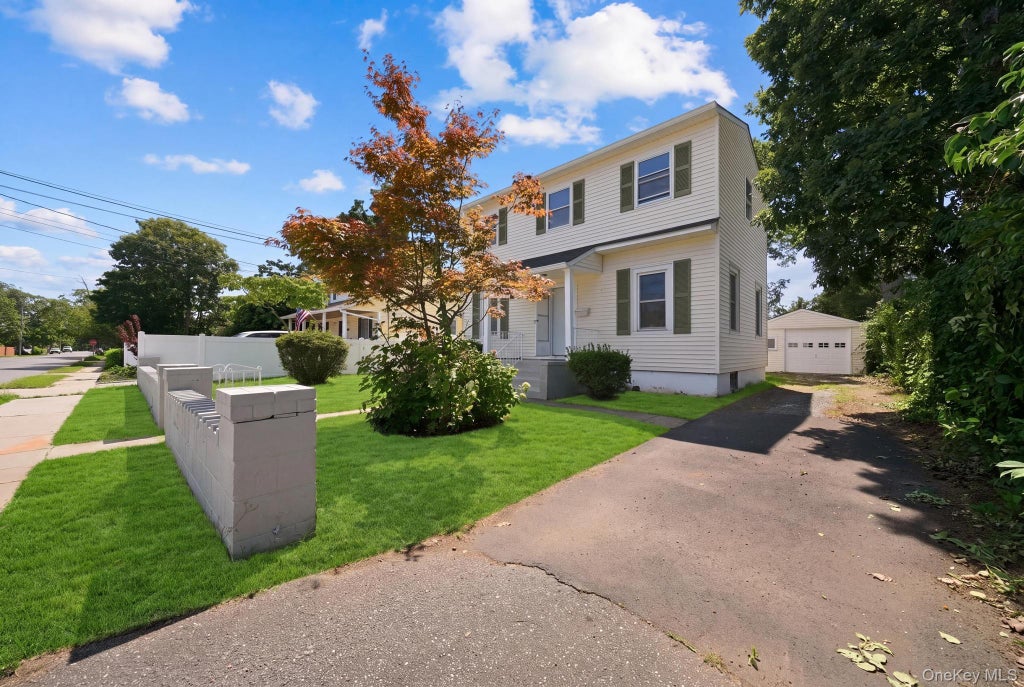 Photo of 50 Bittermint Street, Islip, NY 11751 (MLS # 1055337)