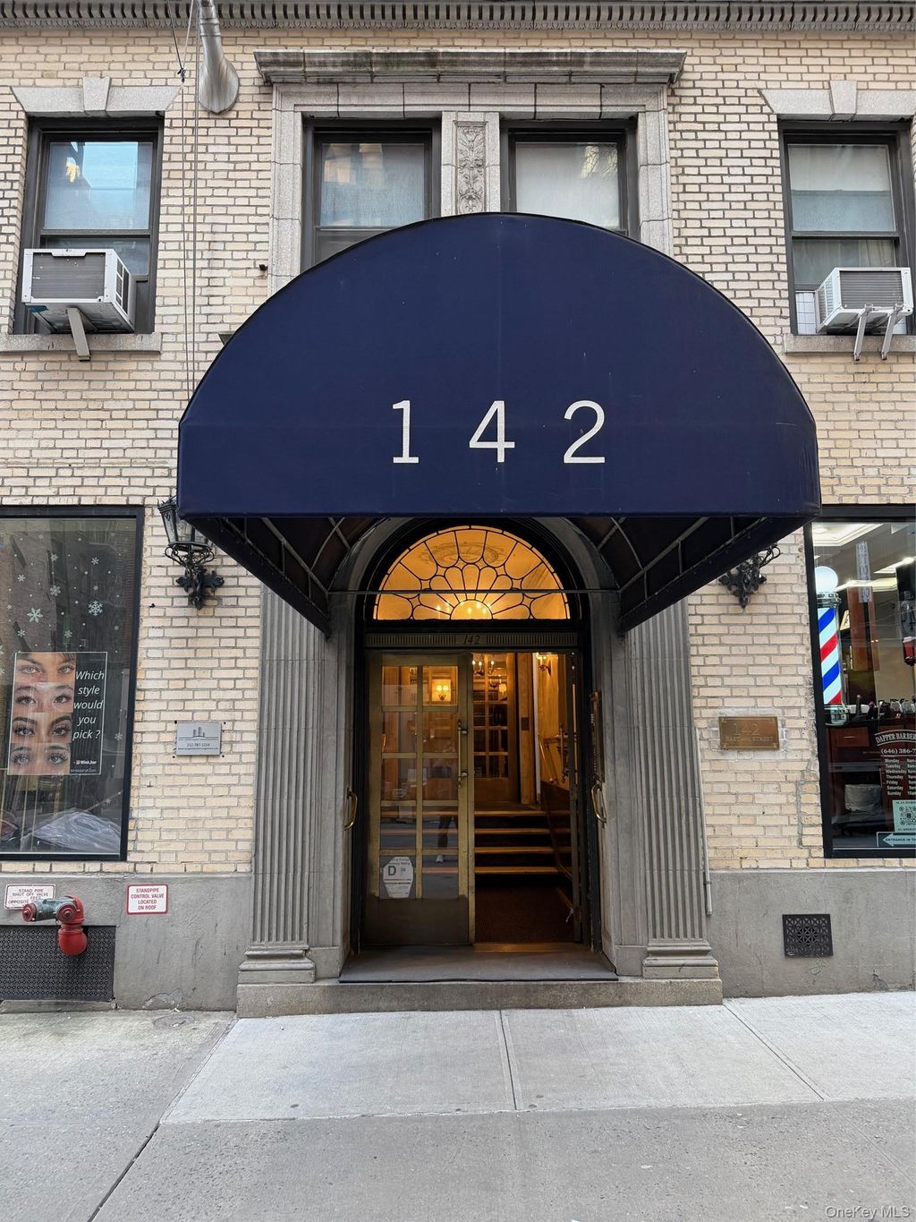 Photo of 142 E 49th Street #5B, New York (Manhattan), NY 10017 (MLS # 1012019)