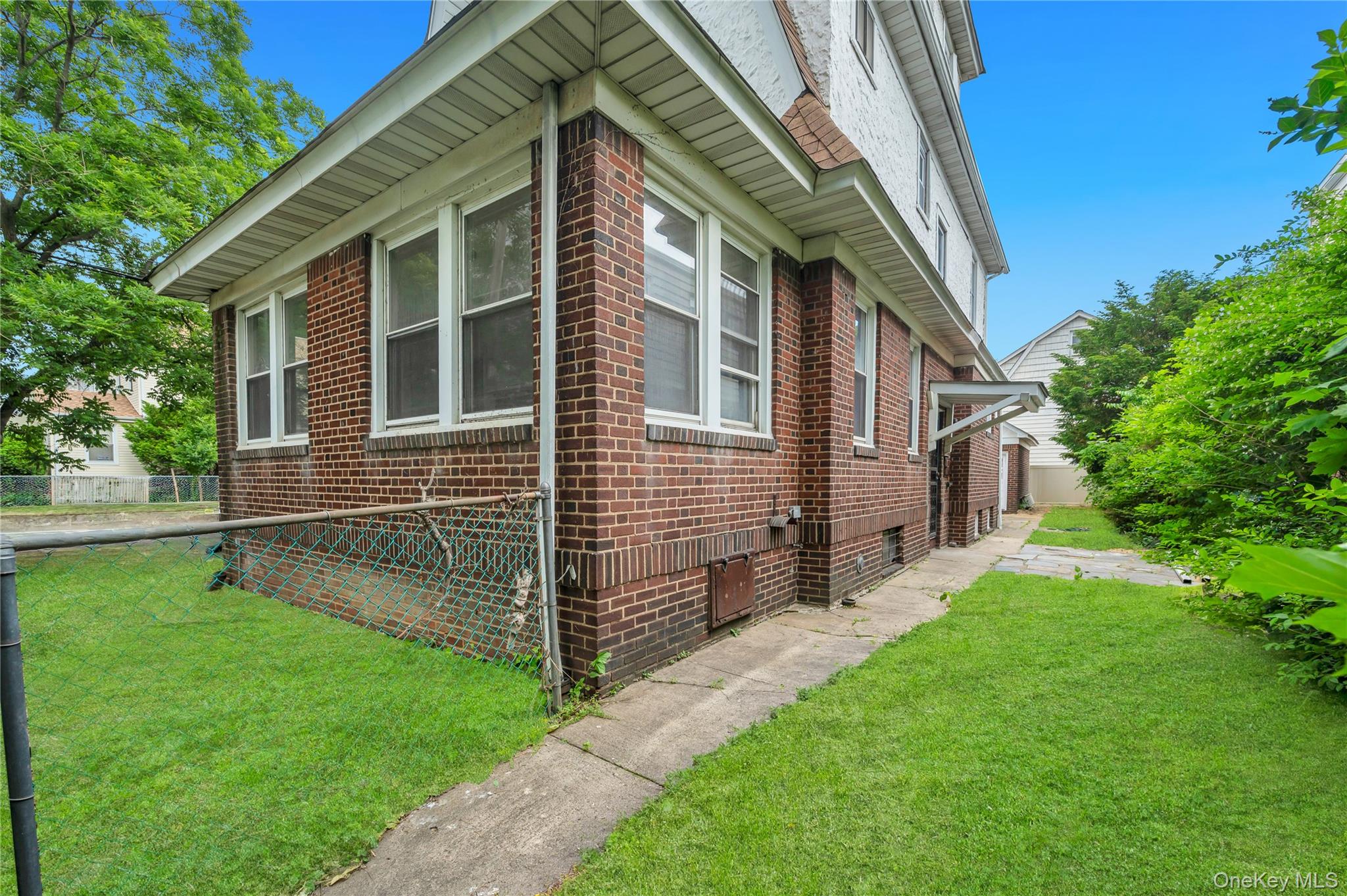 104-04 202nd Street