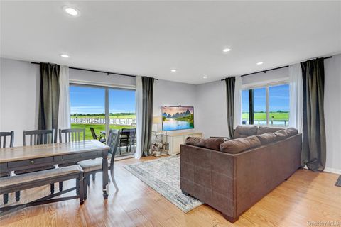 Photo of 1 Anchorage Way #301, Freeport, NY 11520 (MLS # 885979)