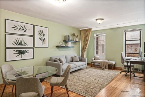 Homes For Sale - 65-30 108 Street St #2D<br/> Forest Hills, NY 11375