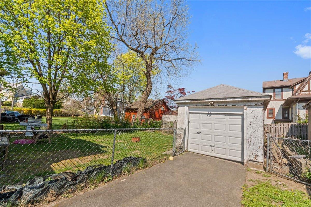 118 N Regent Street, Port Chester, New York image 30