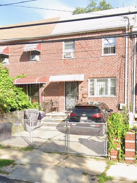 Property for Sale at Arlington Terrace Ter, Jamaica, Queens, NY - Bedrooms: 3 
Bathrooms: 2 
Rooms: 8  - $605,000