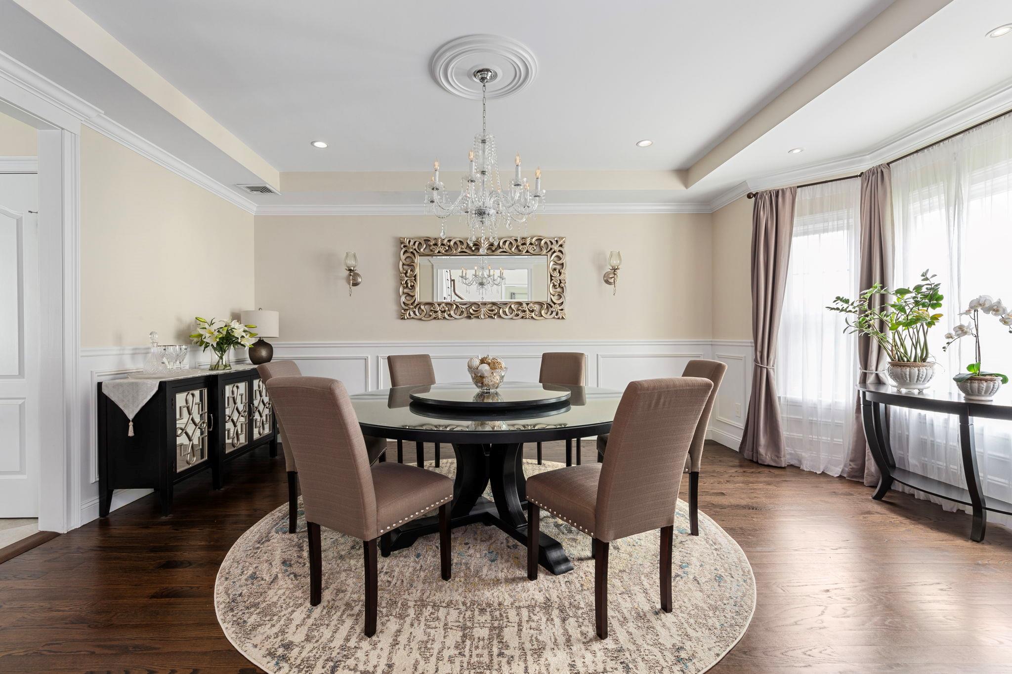 375 I U Willets Road, Roslyn Heights, New York image 5
