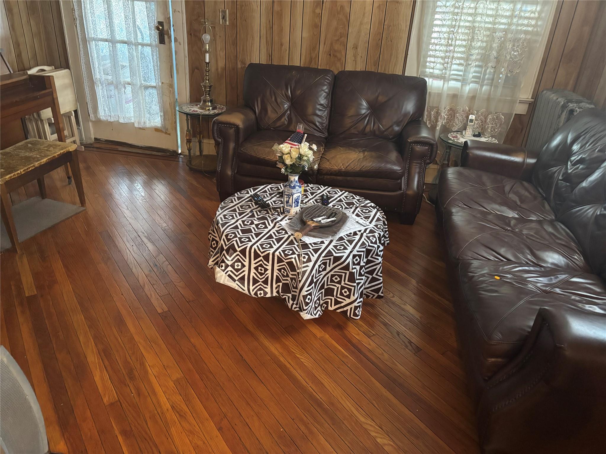 218-27 99 Avenue, Queens Village, New York image 4
