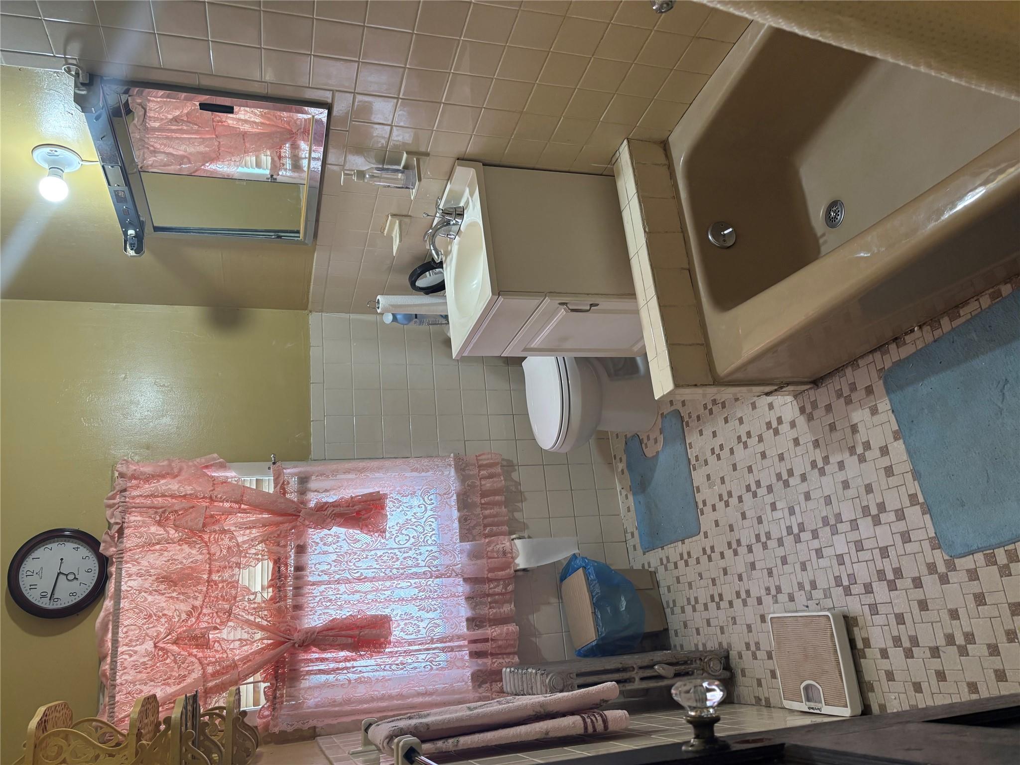 218-27 99 Avenue, Queens Village, New York image 5
