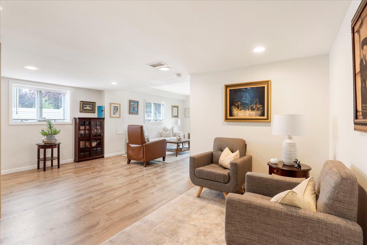 14 Soloff Boulevard, Inwood, New York image 15