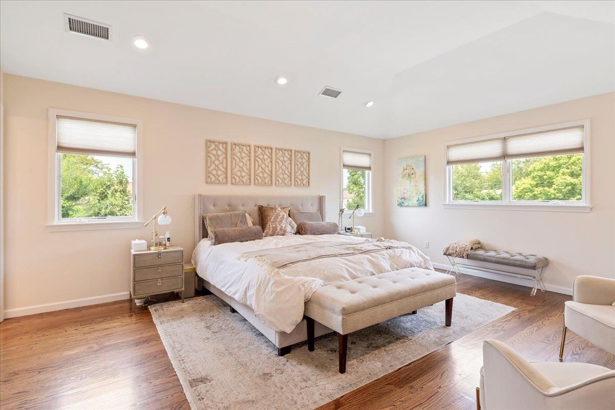 14 Soloff Boulevard, Inwood, New York image 8