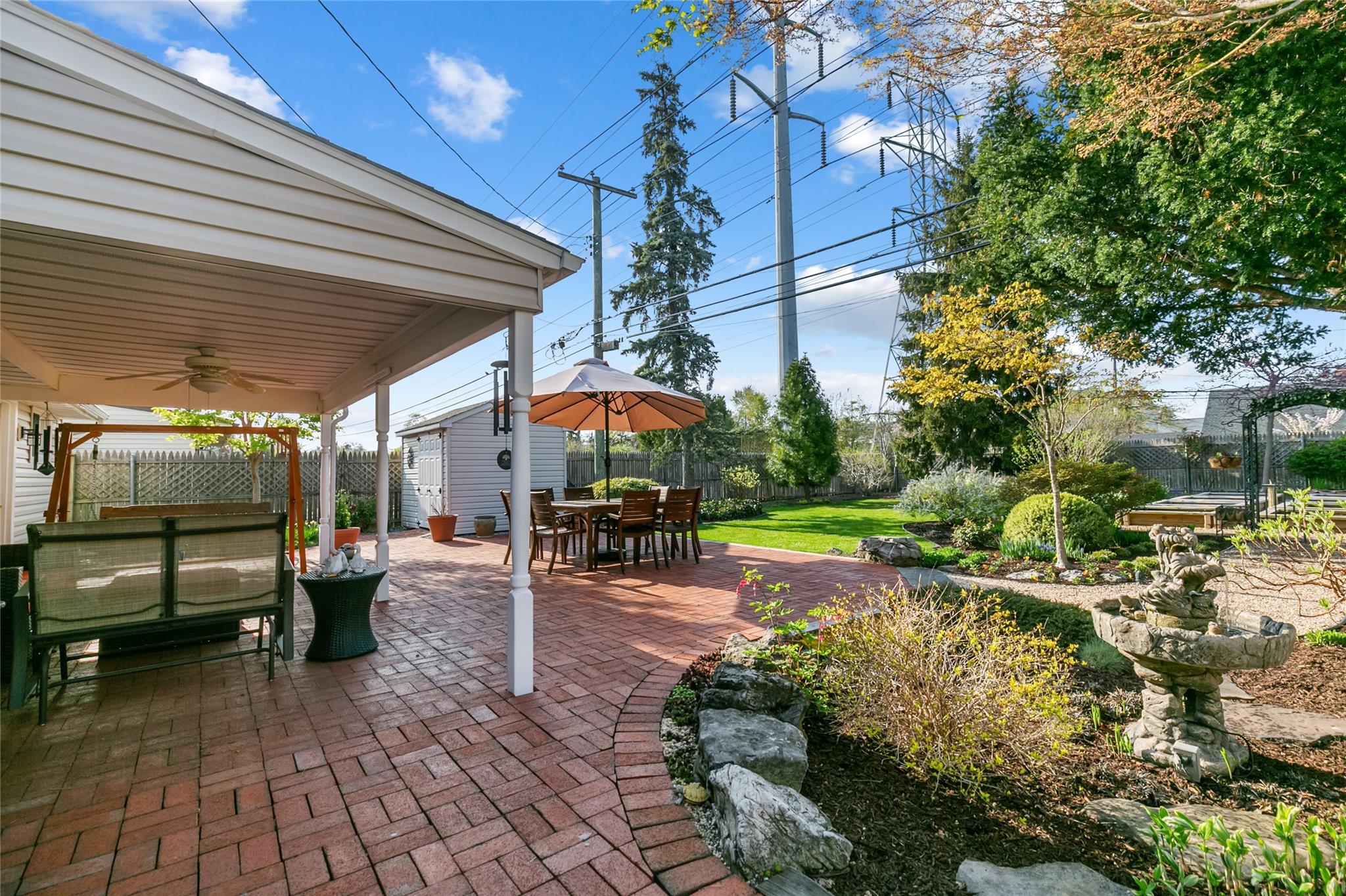 39 Mallard Road, Levittown, New York image 3