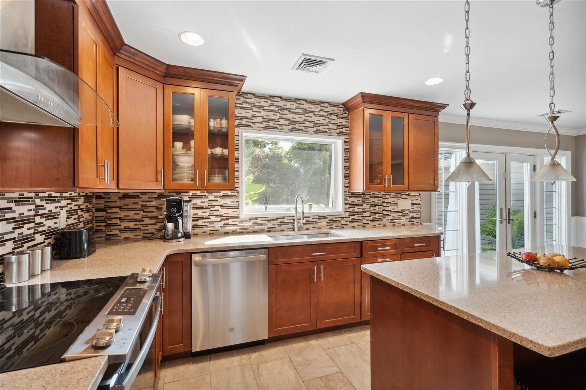2126 Cayuga Drive, Merrick, New York image 13