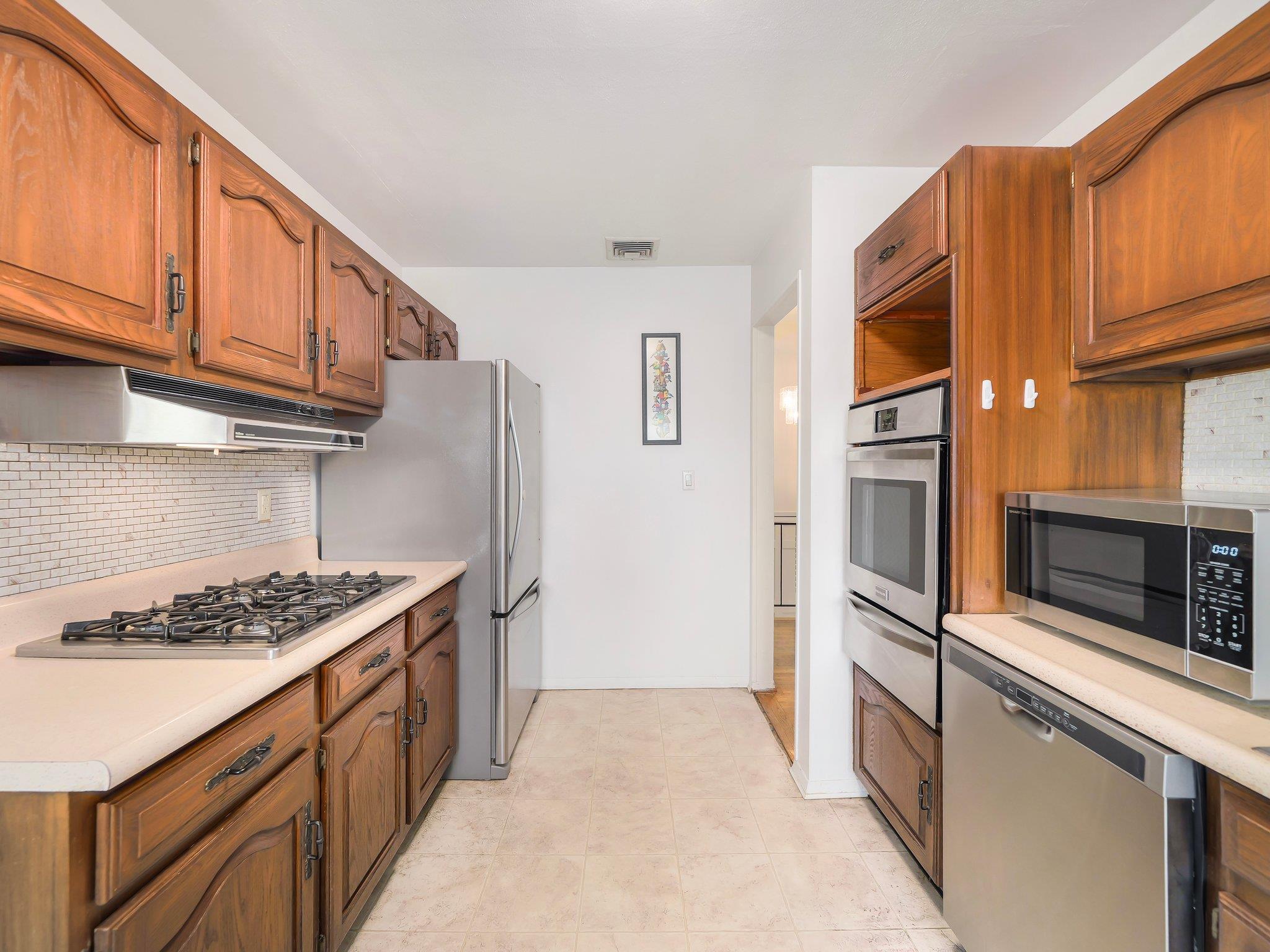 25 Henry Street, Orangeburg, New York image 19