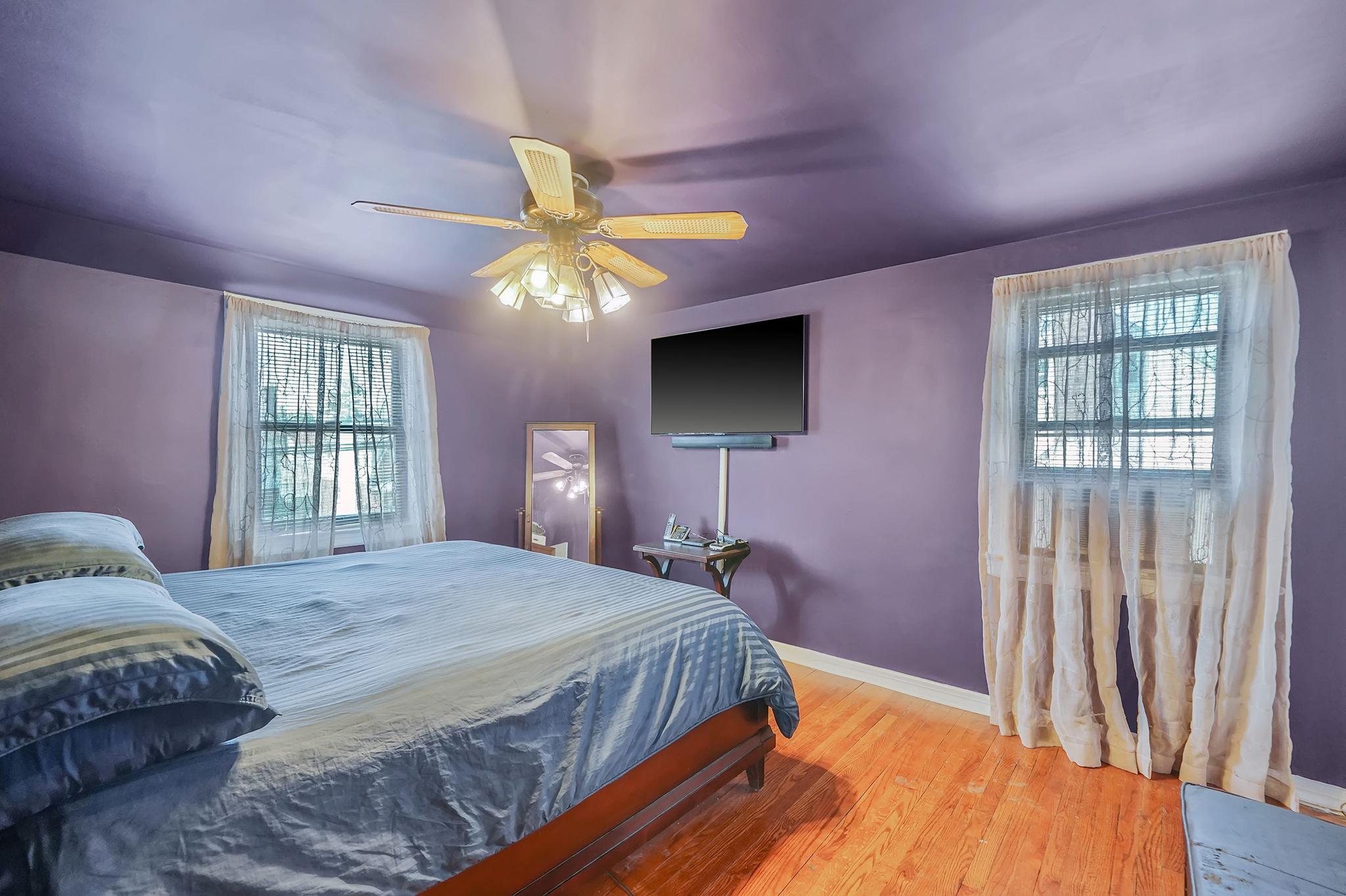 66 Elmwood Avenue, Hempstead, New York image 24