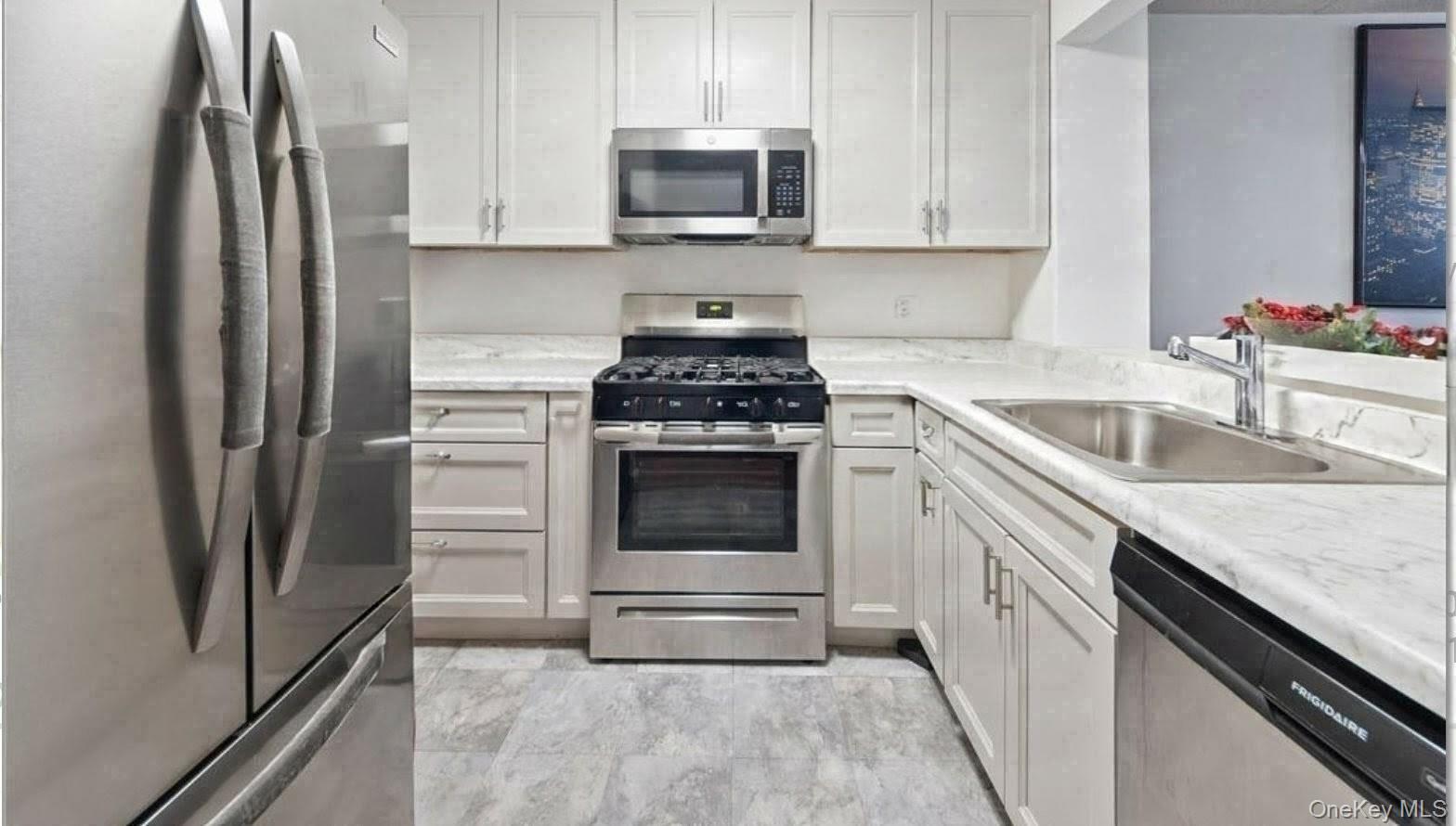 132 Sunset Boulevard 11132