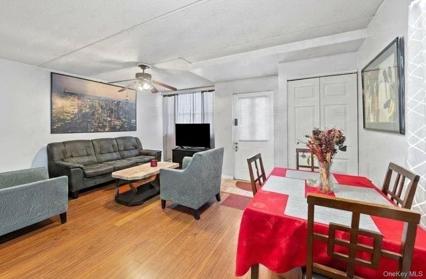 132 Sunset Boulevard 11132