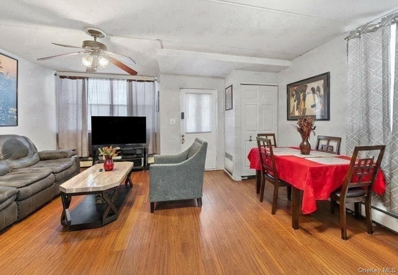 132 Sunset Boulevard 11132