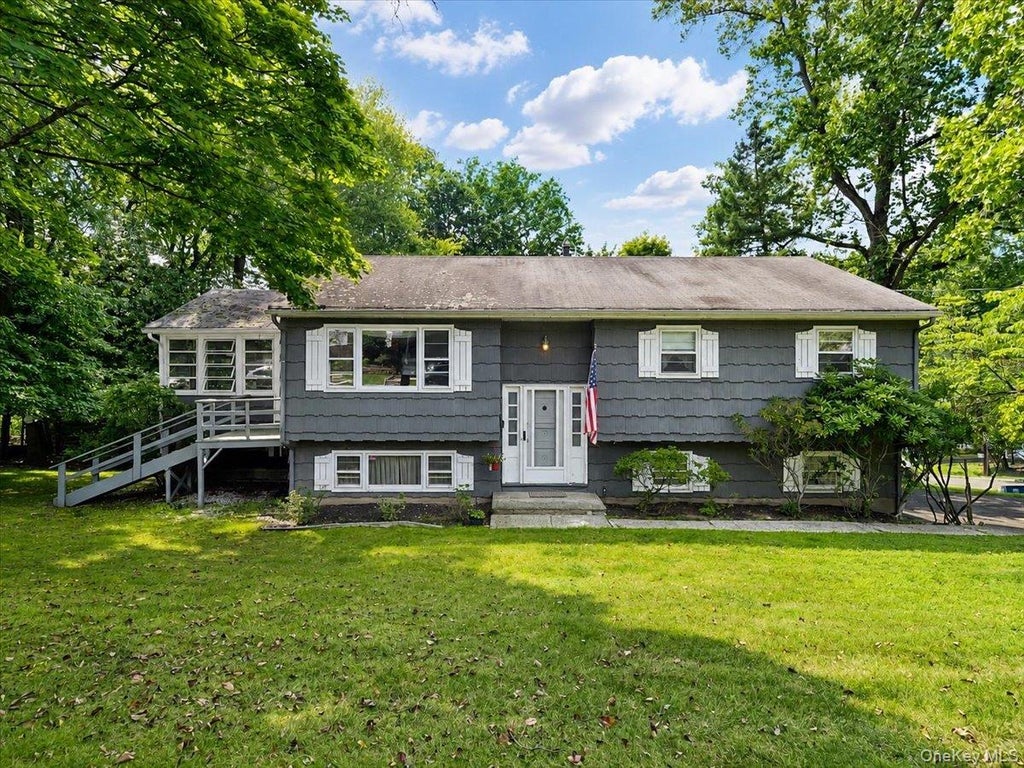 Photo of 157 Washington Avenue, Tappan, NY 10983 (MLS # 1043889)