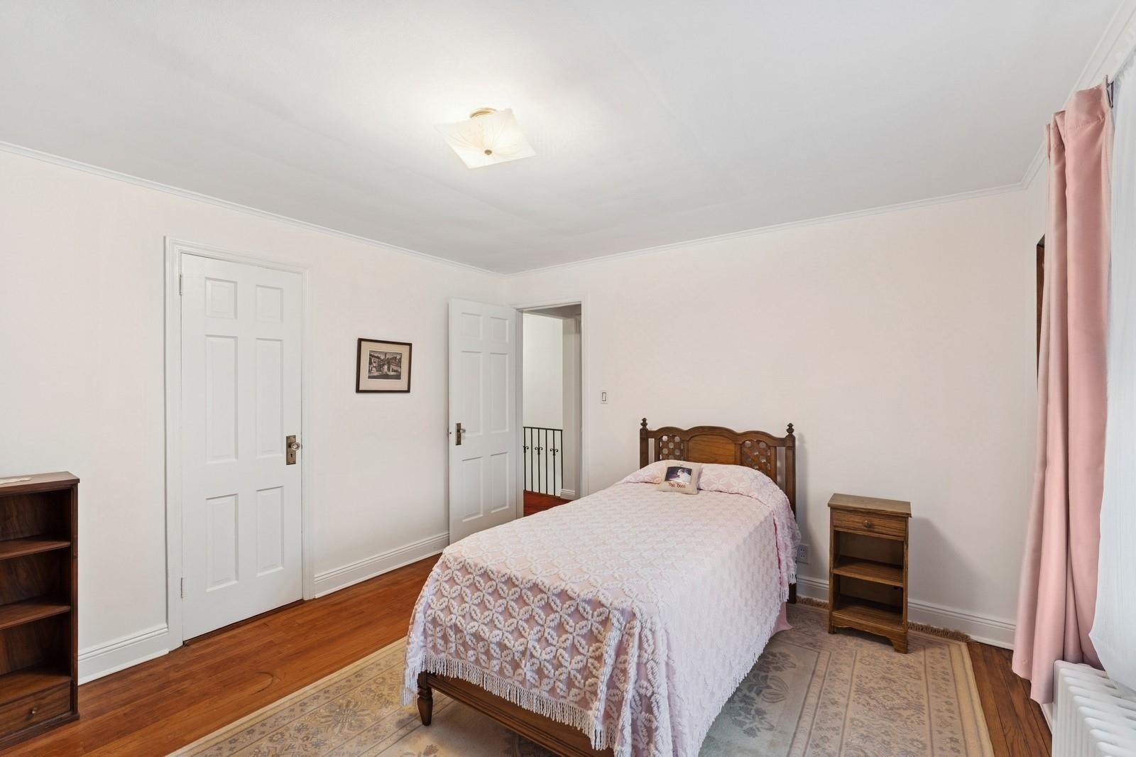 94 Stratford Avenue, Garden City, New York image 33