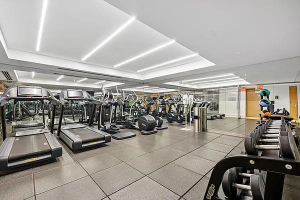 13835 39 Avenue #13E, New York, New York image 3