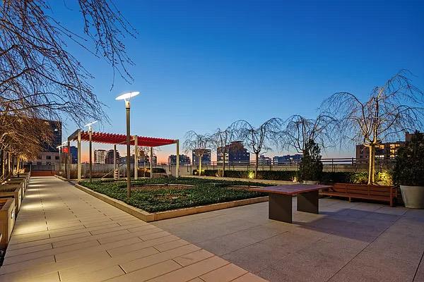 13835 39 Avenue #13E, New York, New York image 4