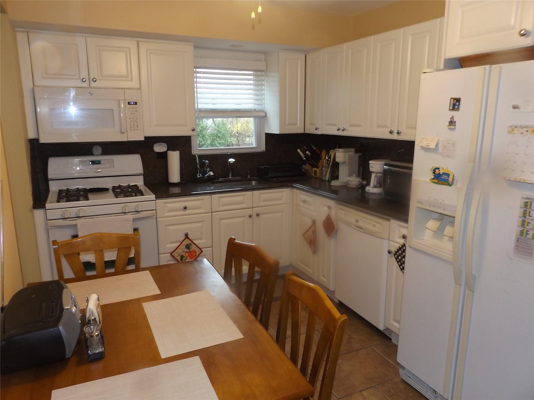 9 Balboa Drive, Kings Park, New York image 7