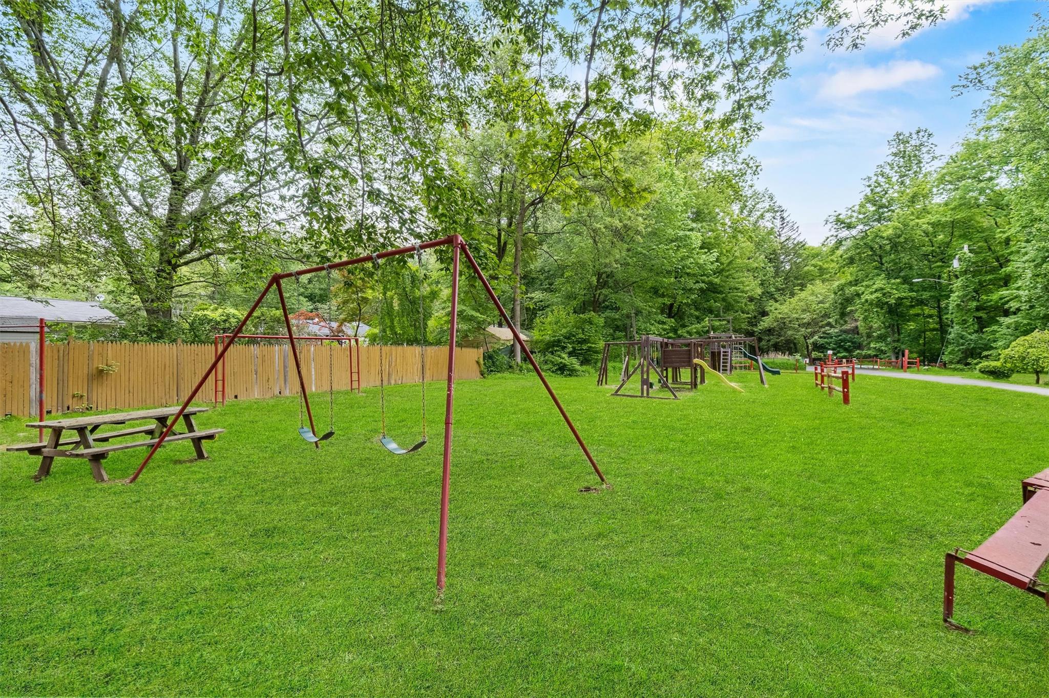23 Brook Street, Putnam Valley, New York image 46