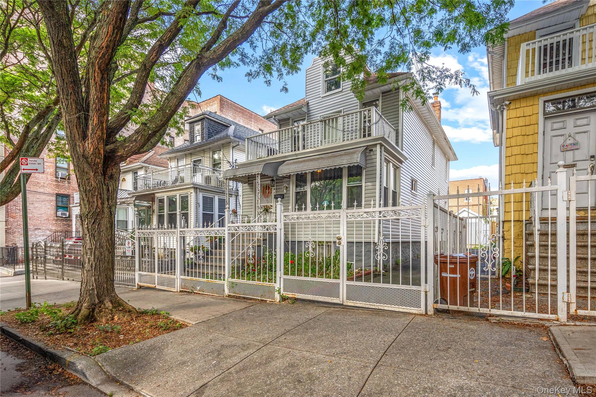 Photo 1 of 34 — 667 E 230th Street, Bronx, NY 10466
