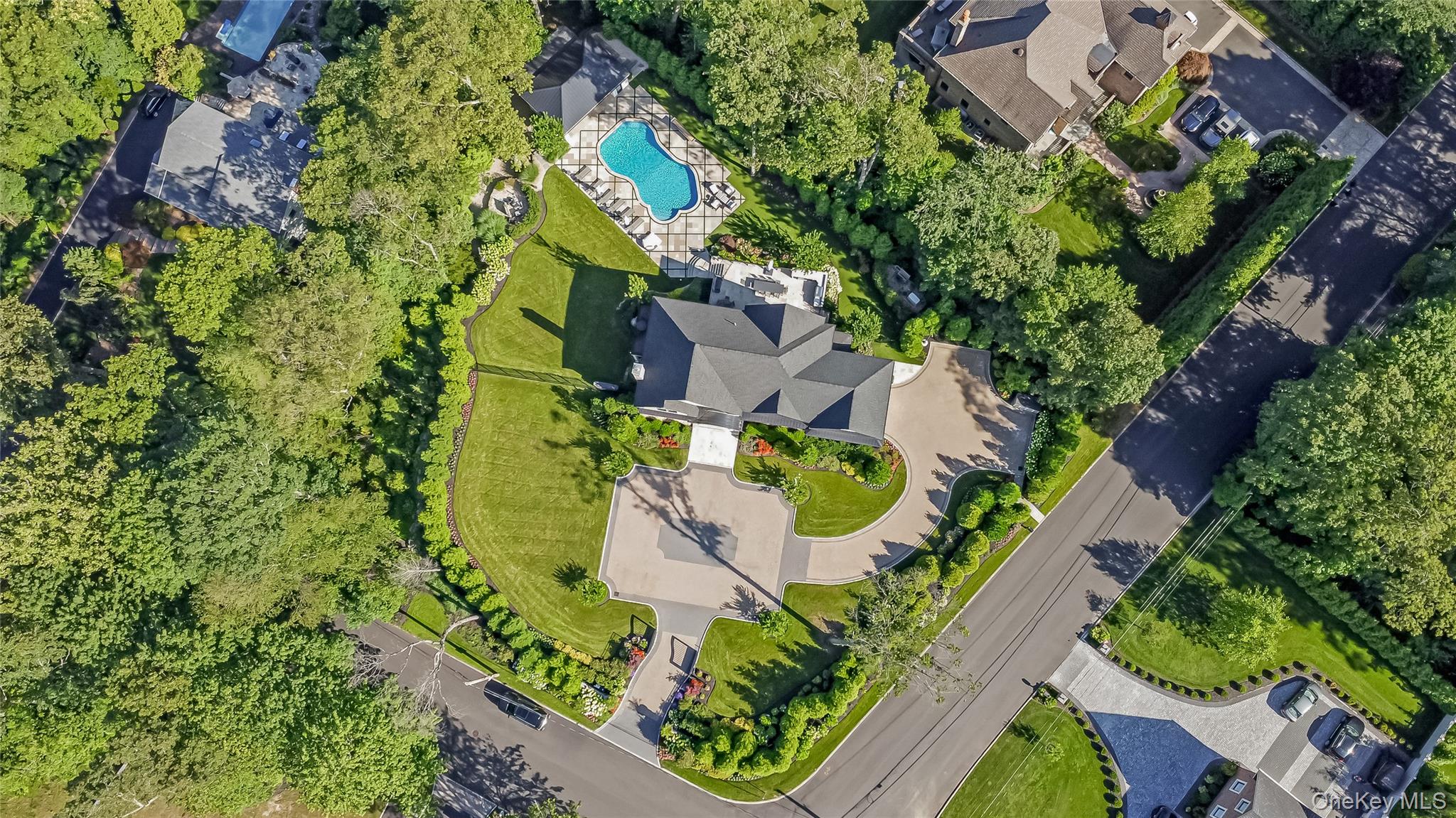 11 Landview Drive
