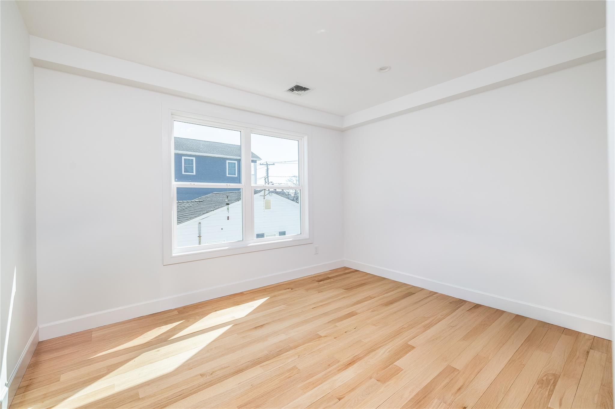 28 North Boulevard, East Rockaway, New York image 21