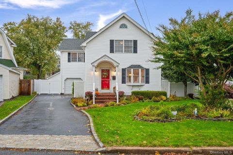 Homes For Sale - 51 Marvin Street<br/> Patchogue, NY 11772