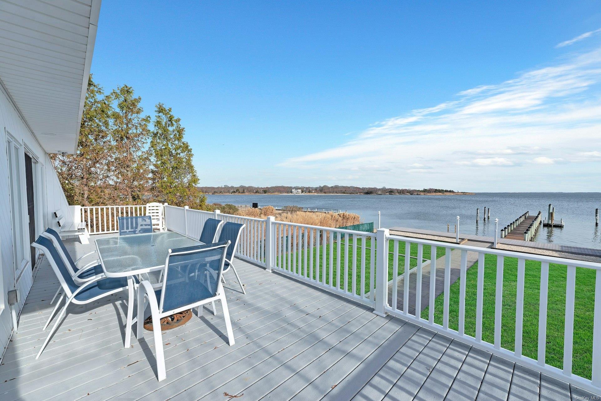 51 Oceanview Drive, Mastic Beach, New York image 16