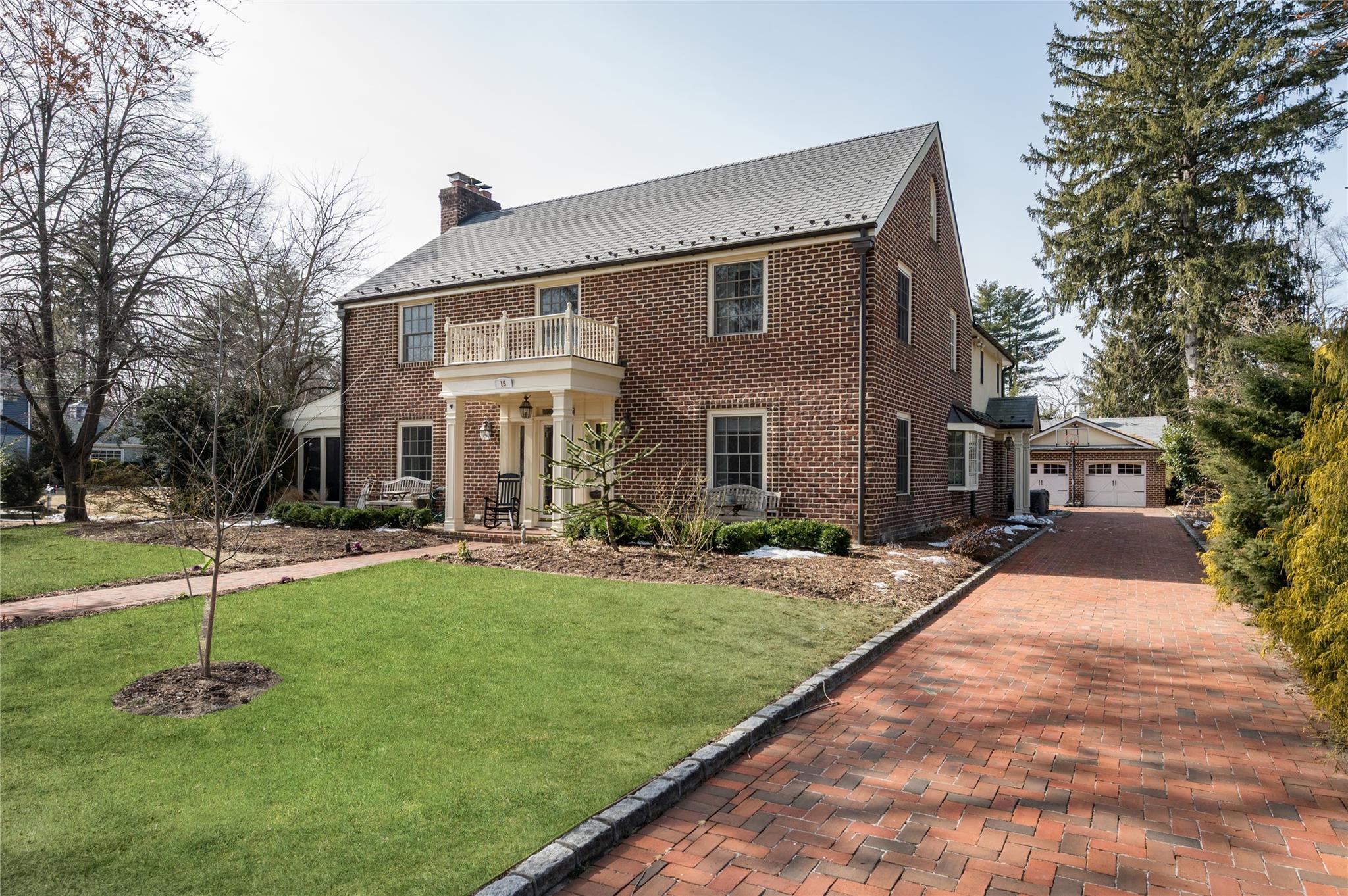 15 Meritoria Drive