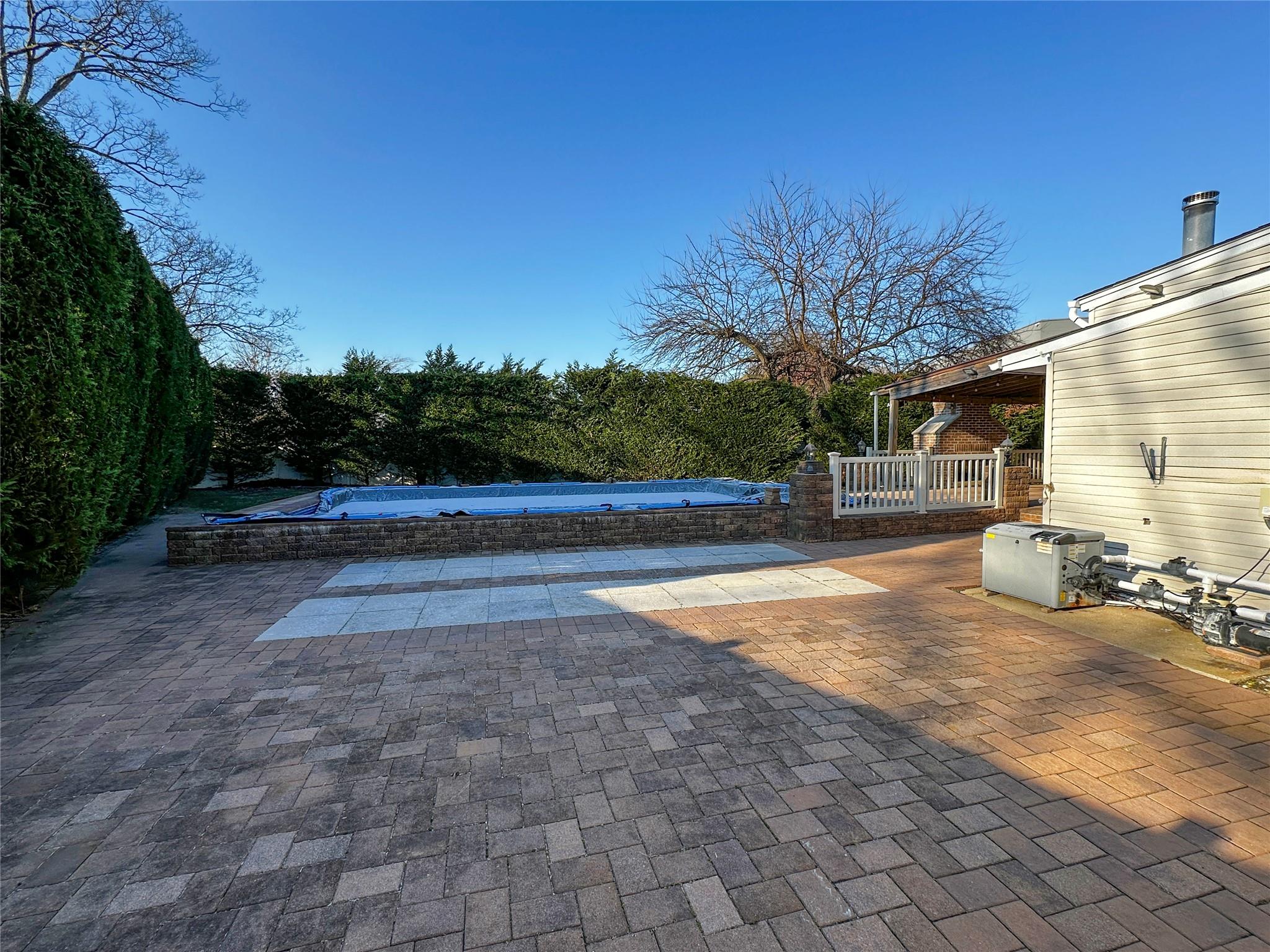 18 Jones Court, Massapequa Park, New York image 14