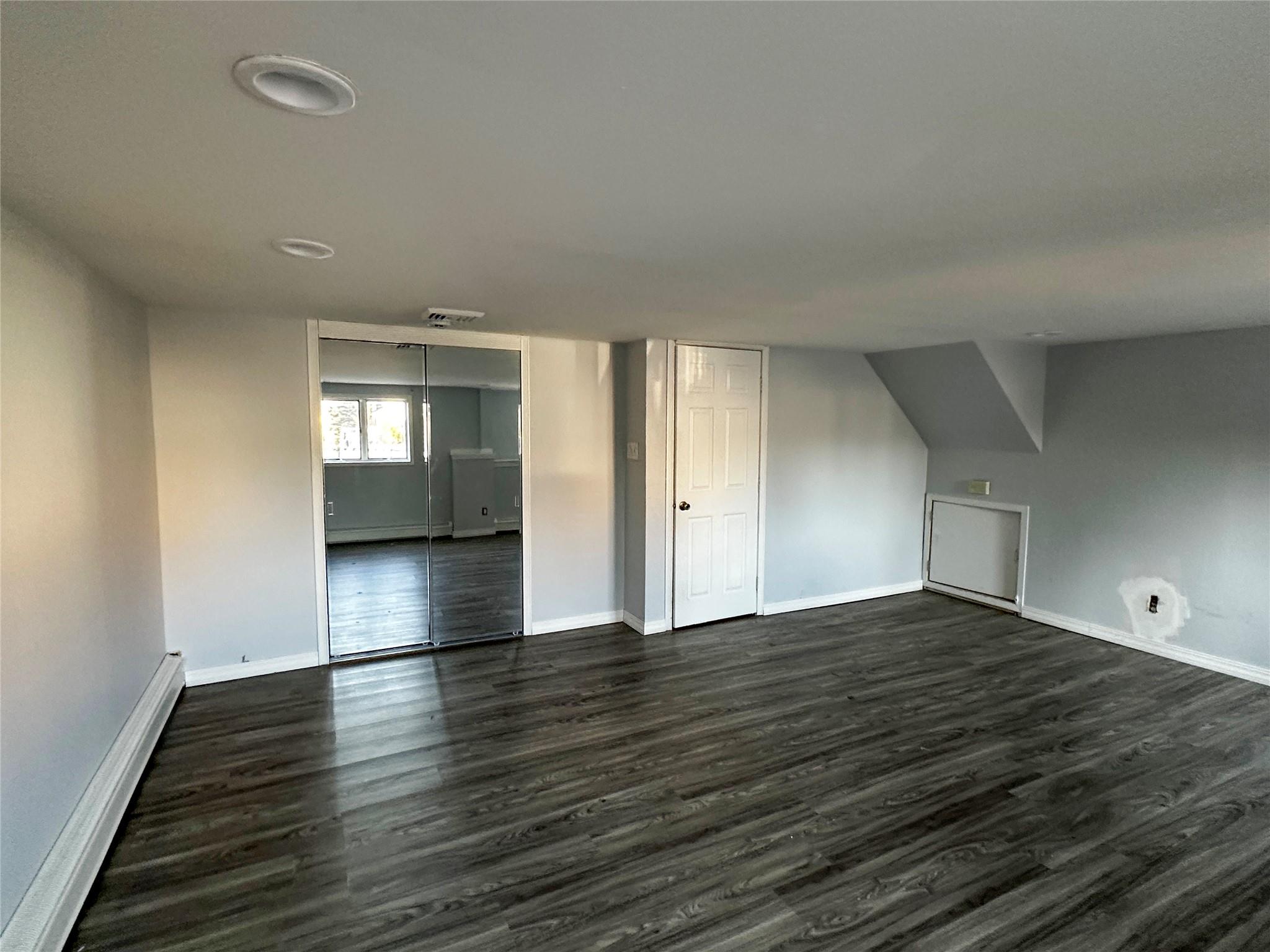 18 Jones Court, Massapequa Park, New York image 10
