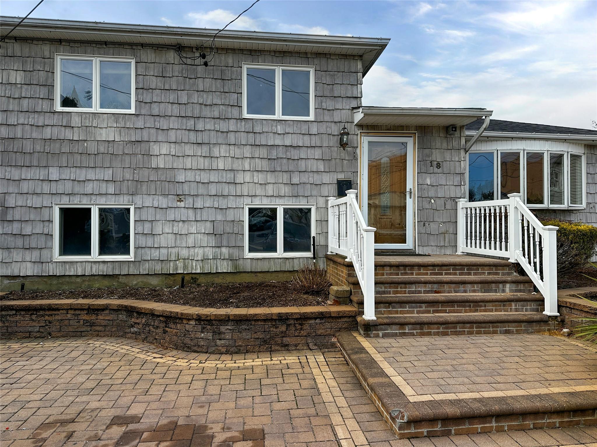 18 Jones Court, Massapequa Park, New York image 27