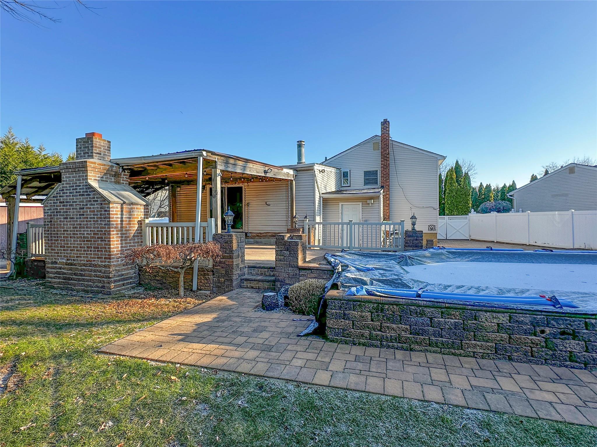 18 Jones Court, Massapequa Park, New York image 16