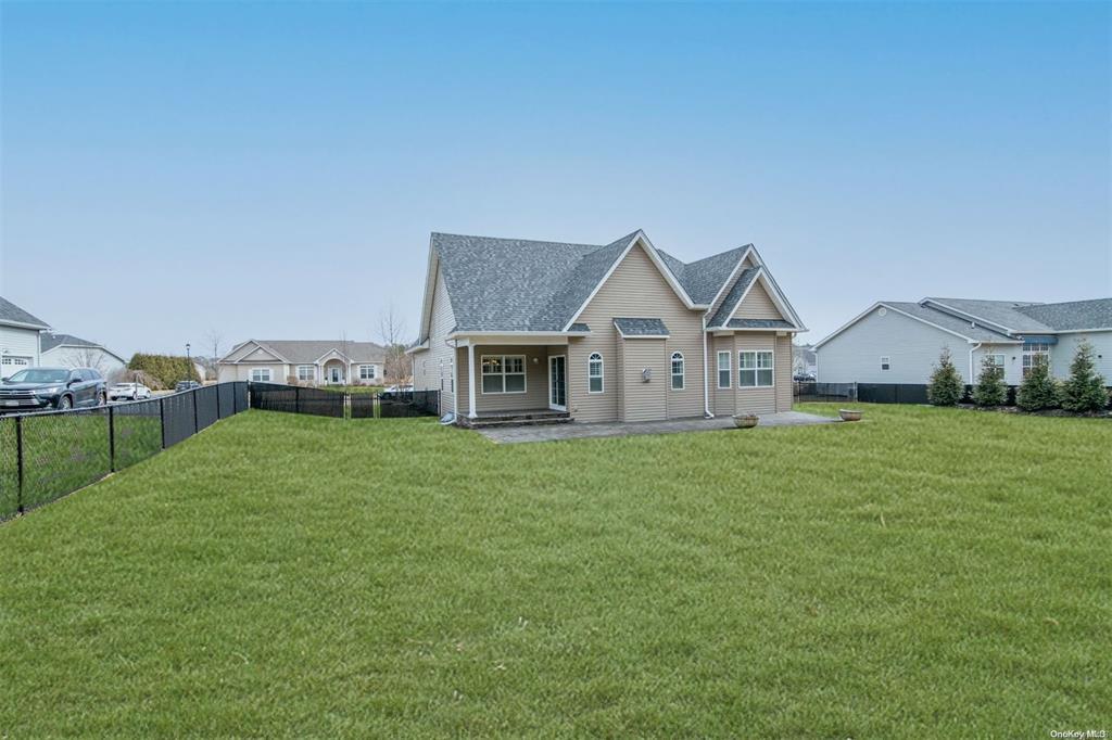 7 Hampton Court Drive, Eastport, New York image 39