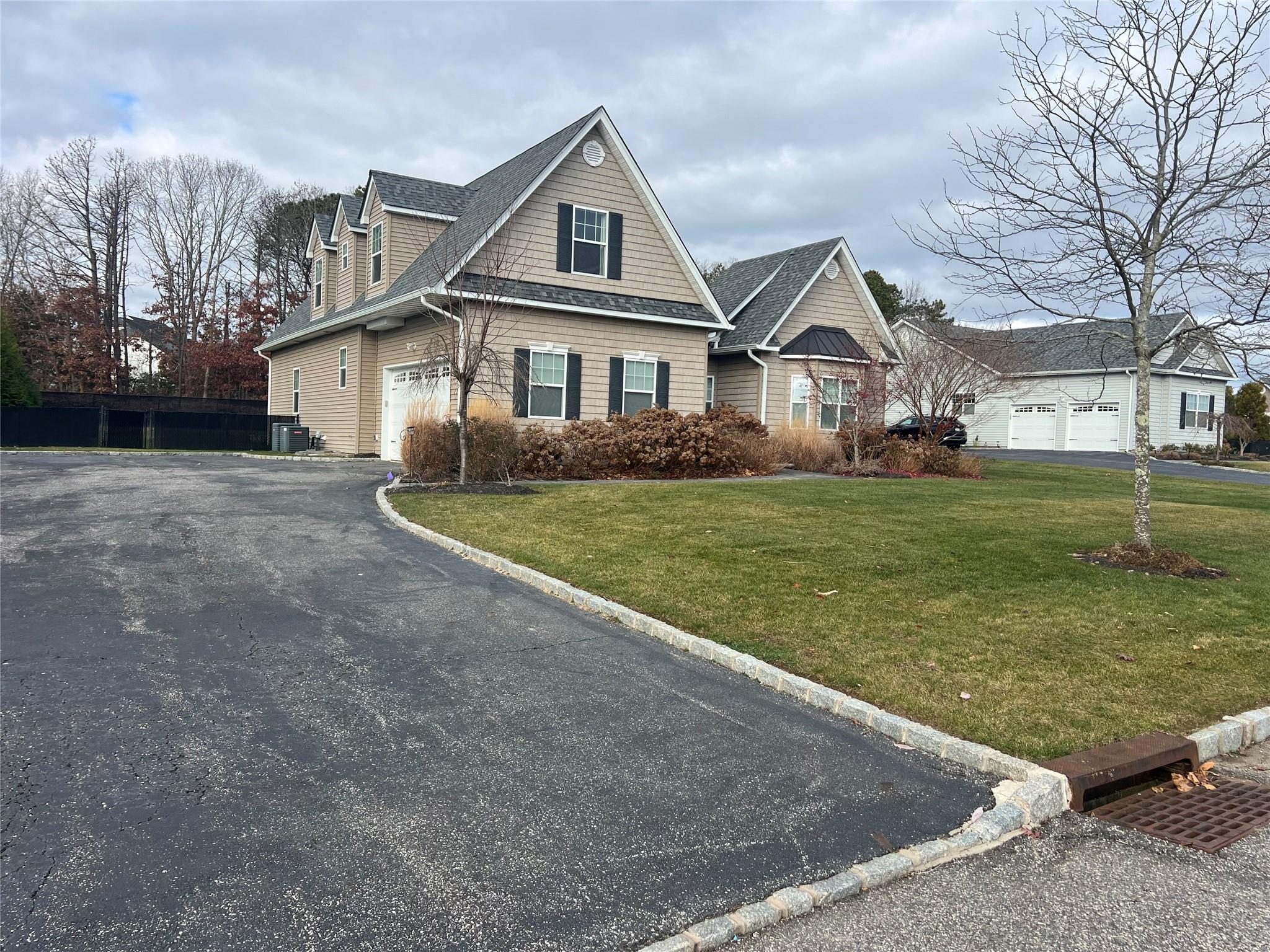 7 Hampton Court Drive, Eastport, New York image 3