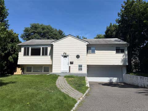 Homes For Rent - 5 Elm Street<br/> Nassau County, Great Neck, NY 11021