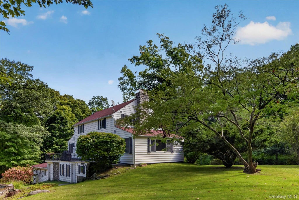 Photo of 10 Park Drive, Putnam Valley, NY 10579 (MLS # 1055280)