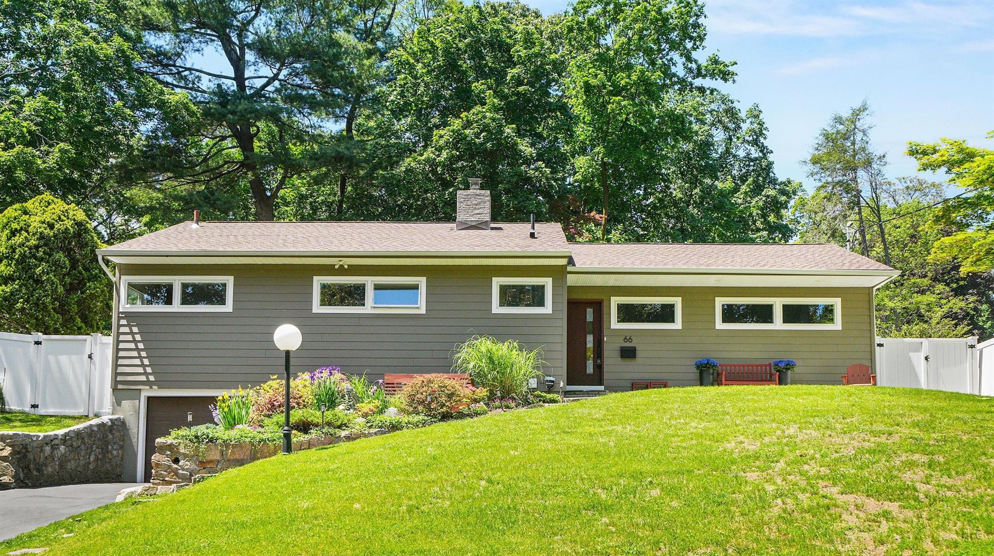 66 Prospect Avenue, Ardsley, New York image 1