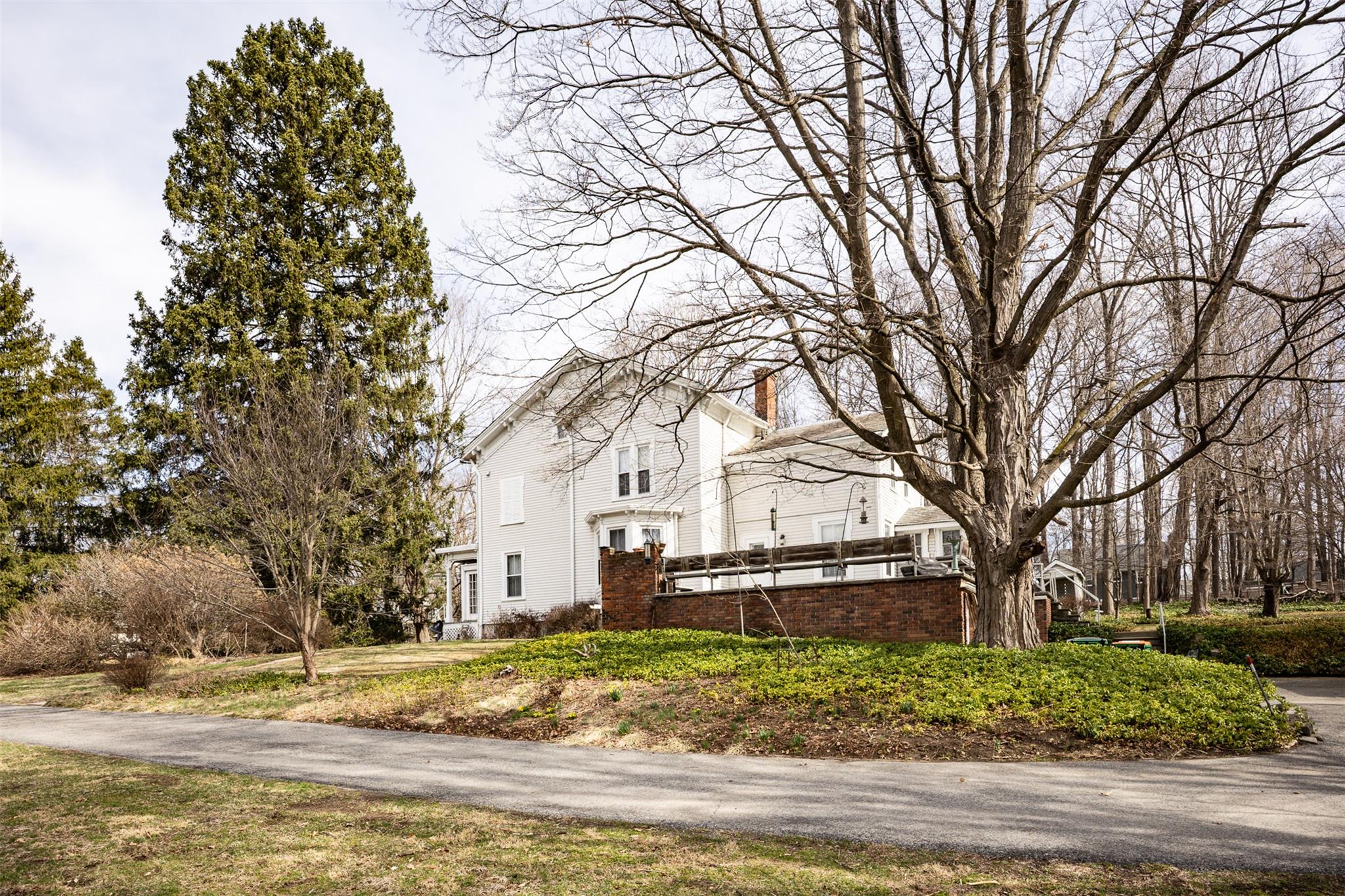 655 Vassar Road, Poughkeepsie, New York image 3