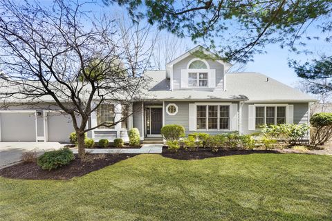 136 Ruxton Road, Mount Kisco, NY 10549 - MLS#: 843732