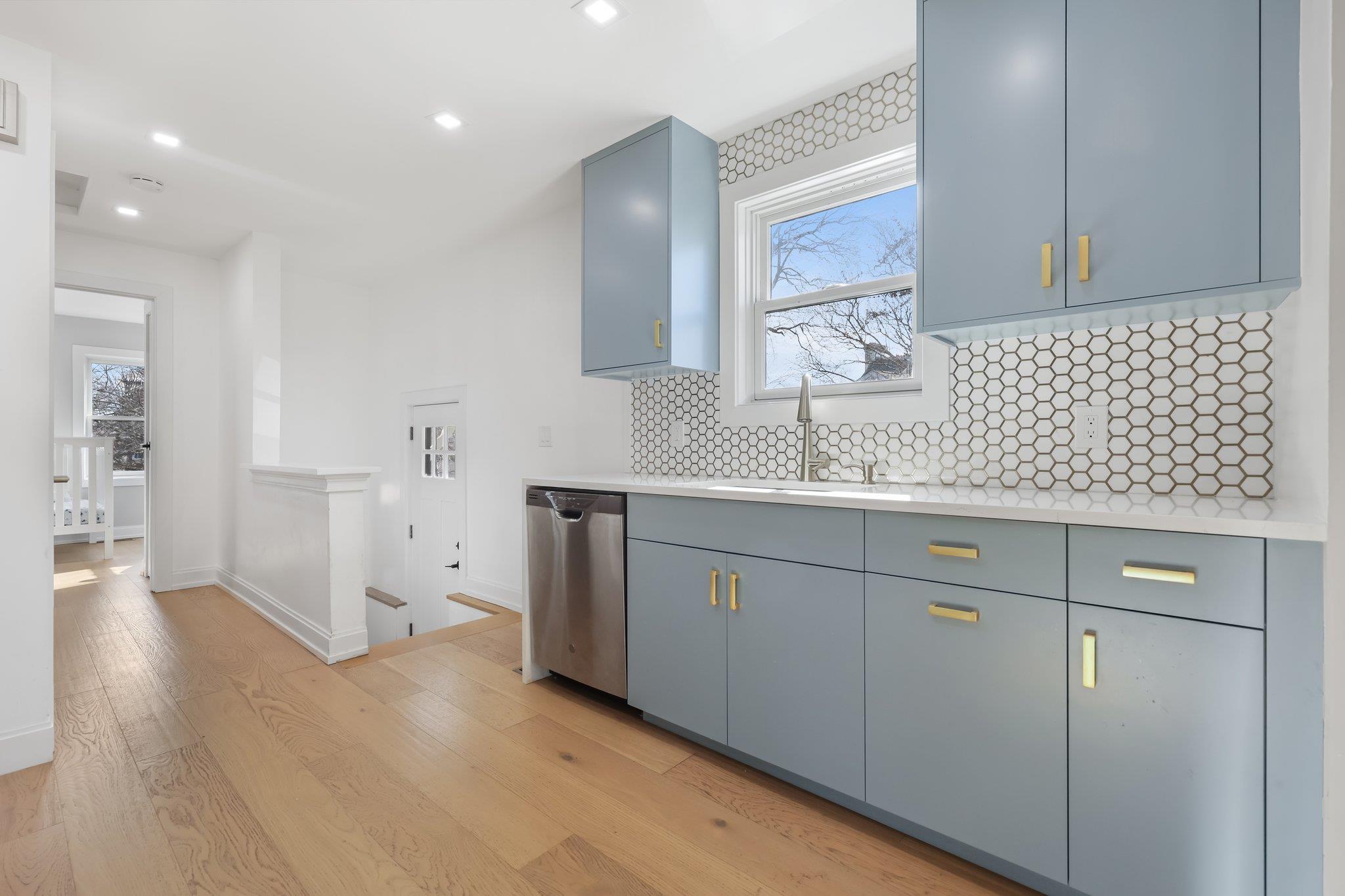 154 Henry Street, Greenwich, Connecticut image 8