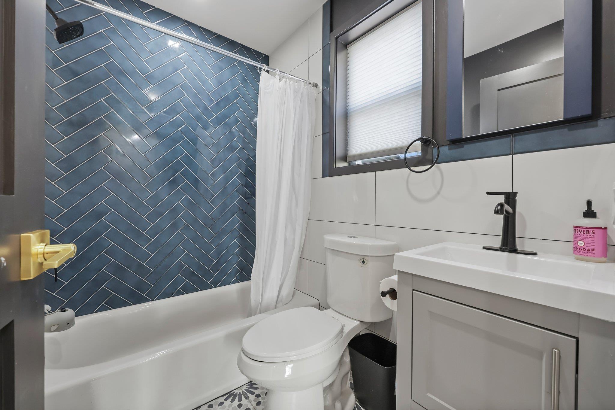 154 Henry Street, Greenwich, Connecticut image 12