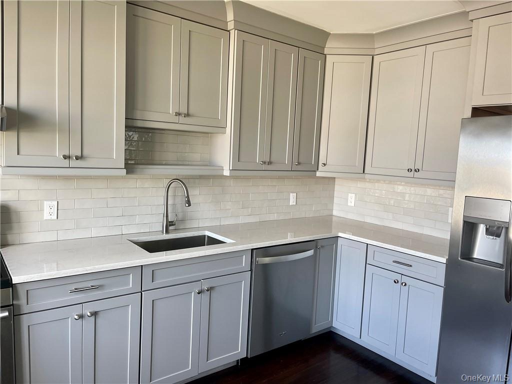 227-229 S Ridge Street