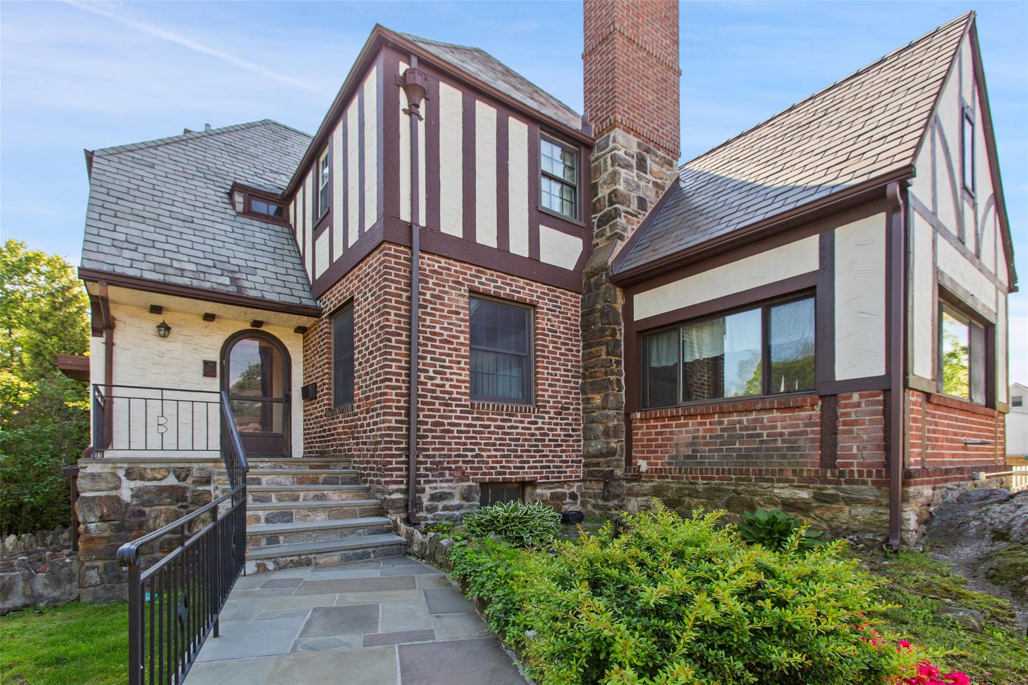 93 Petersville Road, New Rochelle, New York image 3