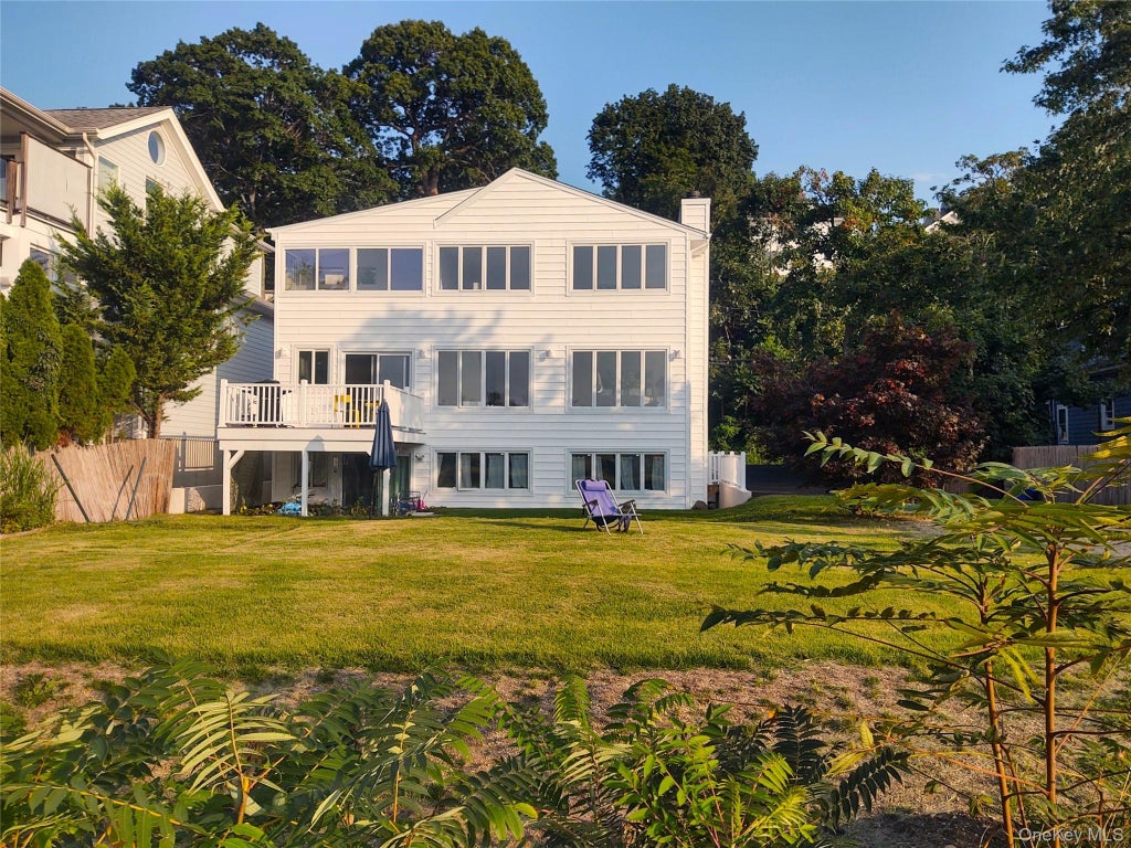 Photo of 16 The Boulevard, Sea Cliff, NY 11579 (MLS # 1055869)