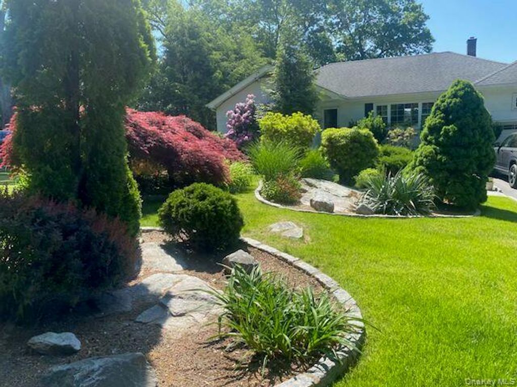 Photo of 1275 Williams Drive, Shrub Oak, NY 10588 (MLS # 955532)